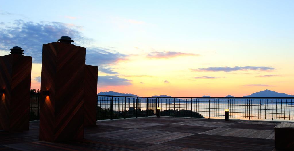 Lapis Hotel Namhae Exterior photo