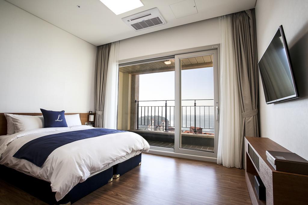 Lapis Hotel Namhae Exterior photo